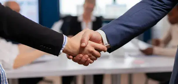 Zdjęcie Jak negocjować cenę mieszkania z deweloperem i zaoszczędzić pieniądze