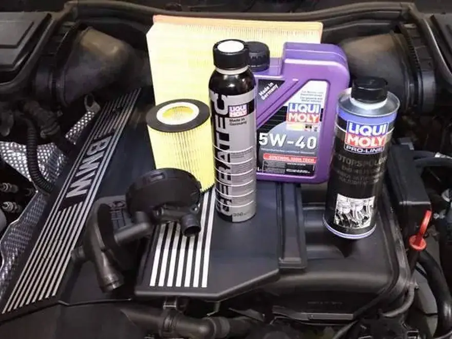 Zdjęcie Jak skutecznie wypłukać silnik przed wymianą oleju i uniknąć problemów