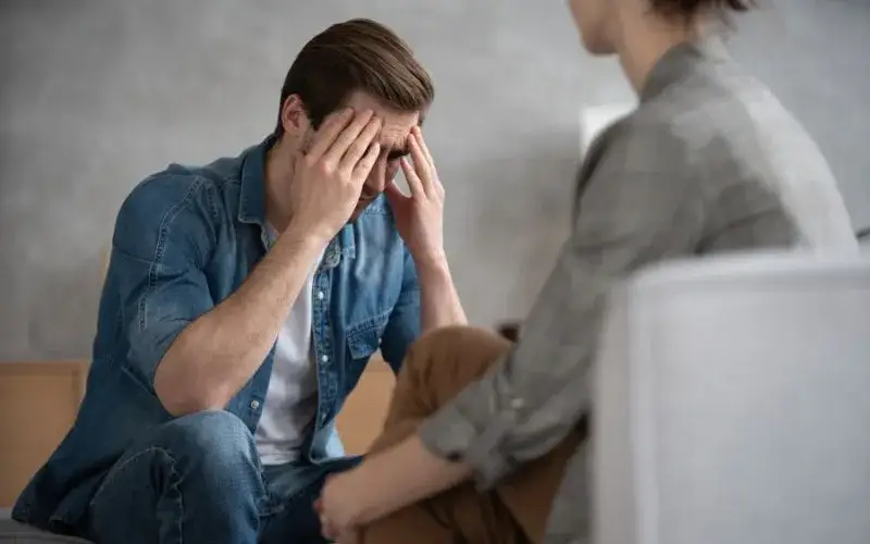 Zdjęcie Jak się leczy nerwicę? Skuteczne metody i terapie, które pomagają