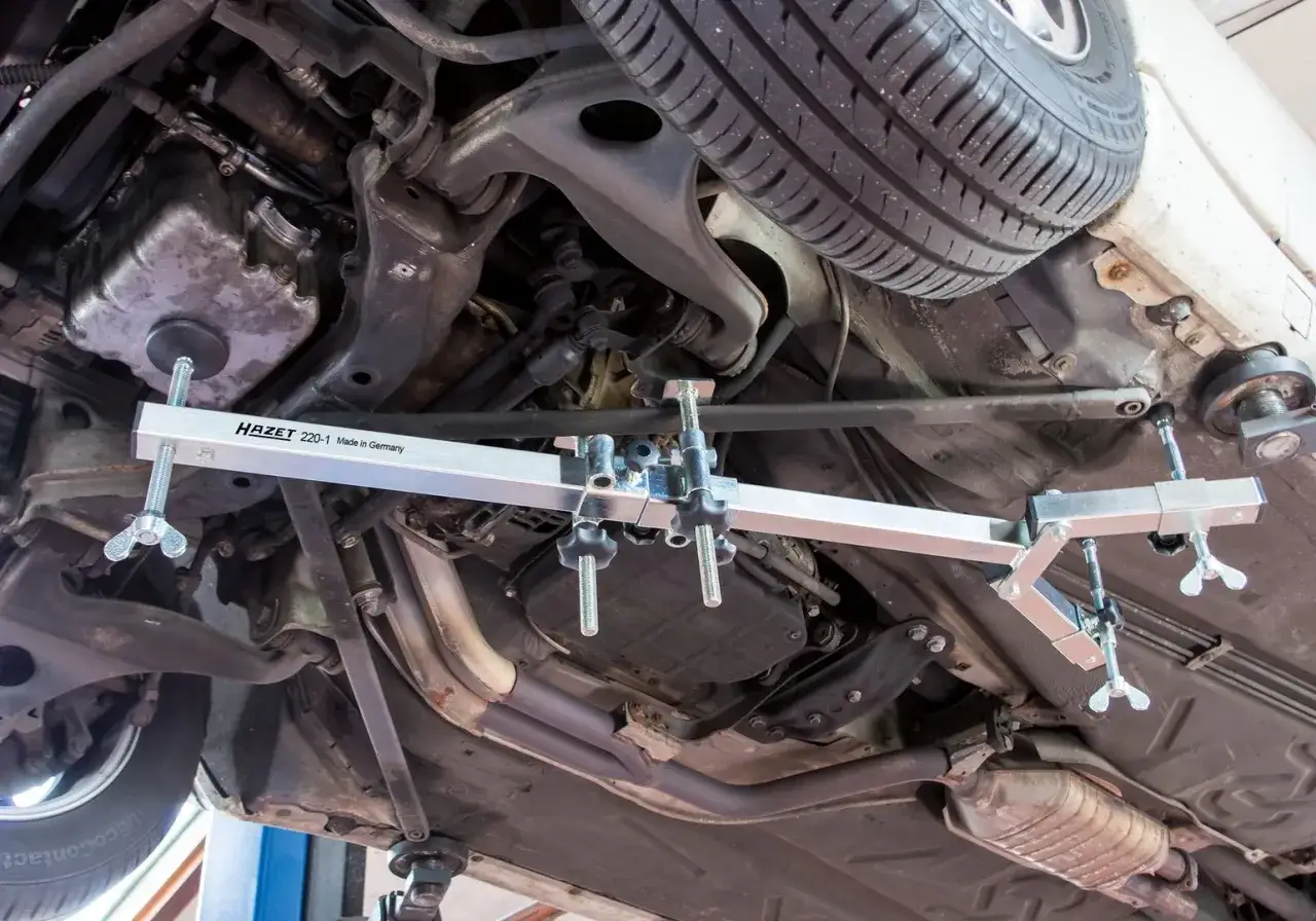 Zdjęcie Jak zrobić belkę do podwieszania silnika: poradnik majsterkowicza