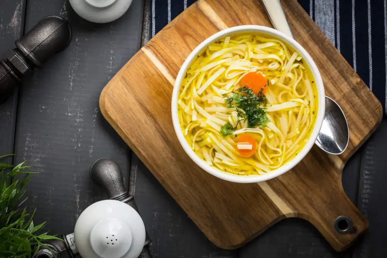 Zdjęcie Jak zrobić ros&oacute;ł wegetariański, kt&oacute;ry zaskoczy smakiem i aromatem