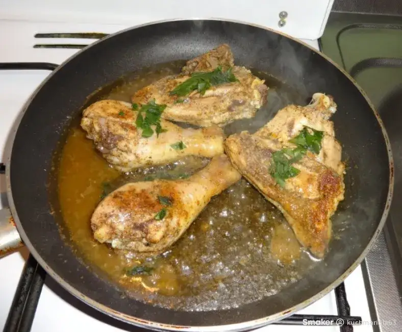 Zdjęcie Jak smażyć kawałki kurczaka na patelni: 5 błędów do uniknięcia