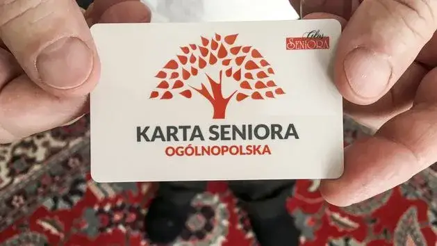 Zdjęcie Jak zdobyć ogólnopolską kartę seniora i uniknąć zbędnych kosztów