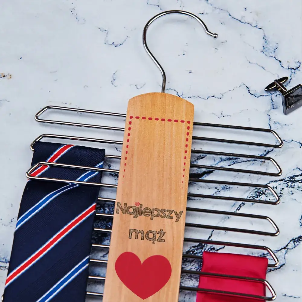 Zdjęcie Jaki wieszak na krawaty wybrać: porównanie 5 najlepszych rozwiązań