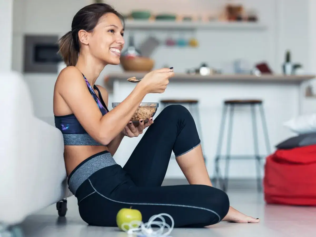 Zdjęcie Co jeść przed bieganiem rano, aby uniknąć dyskomfortu i zmęczenia