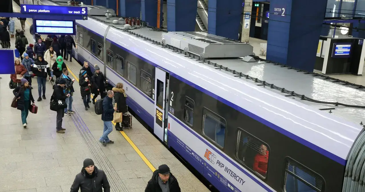 Zdjęcie Czy można zwrócić niewykorzystany bilet InterCity? Oto, co musisz wiedzieć
