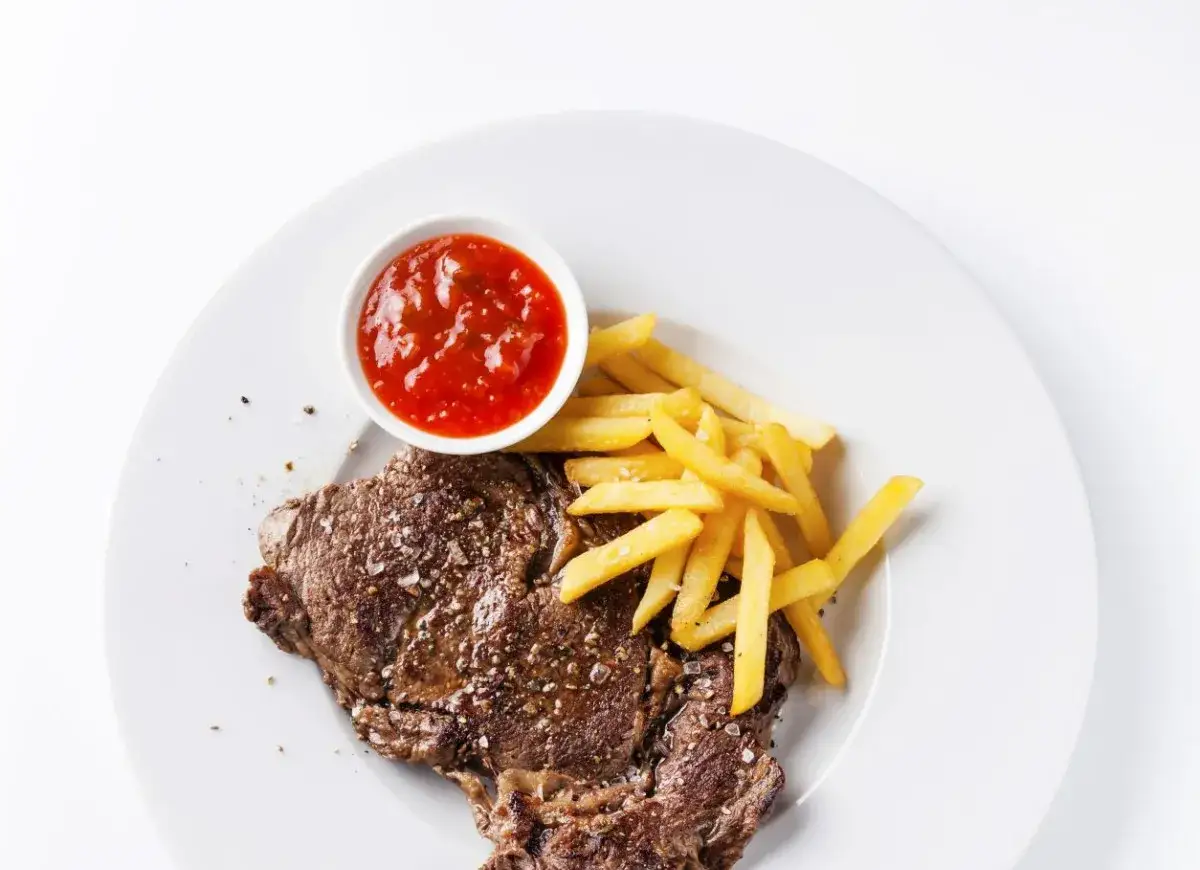Zdjęcie Jak zrobić steki z wołowiny, aby były soczyste i pełne smaku