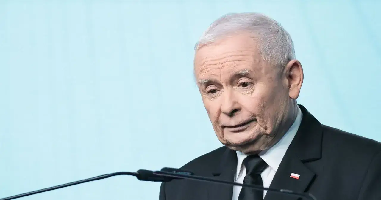 Zdjęcie Ile emerytury ma Jarosław Kaczyński? Zaskakujące fakty o jego dochodach