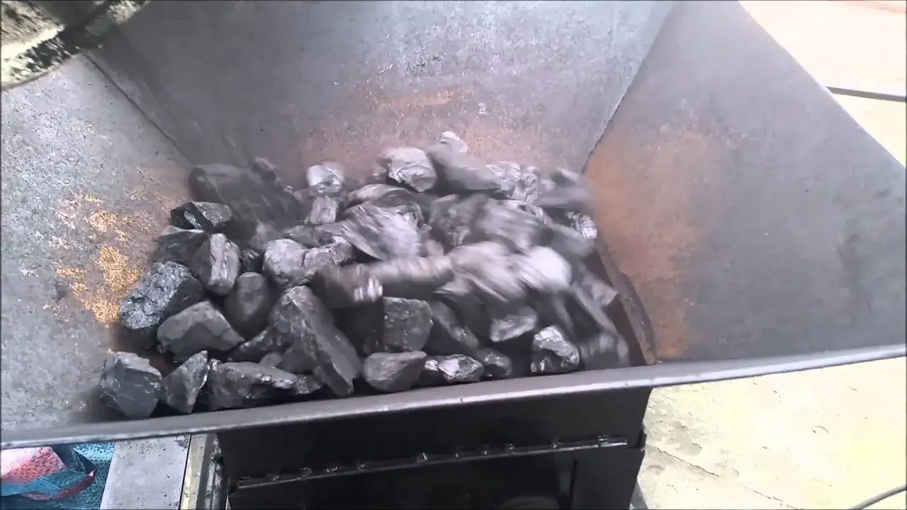 Zdjęcie Jak z węgla zrobić ekogroszek - proste kroki do ekologicznego paliwa