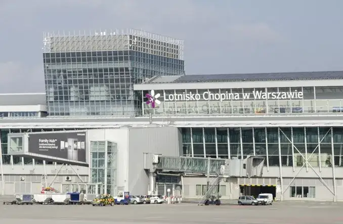 Zdjęcie Czy na lotnisku Chopina można zrobić test na COVID-19 bez stresu?