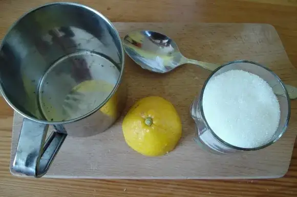 Zdjęcie Jak zrobić pastę cukrową w domu – prosta receptura bez bólu