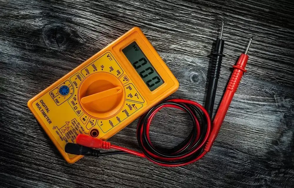 Zdjęcie Najlepsze multimetry do 150 zł – wybierz mądrze i oszczędzaj