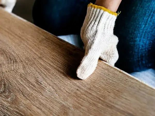 Zdjęcie Jak kłaść panele Leroy Merlin - uniknij najczęstszych błędów montażu