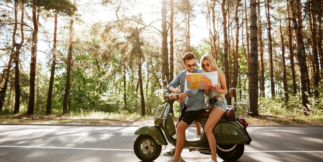 Zdjęcie Najlepsze trasy motocyklowe w kujawsko pomorskim – odkryj piękno regionu