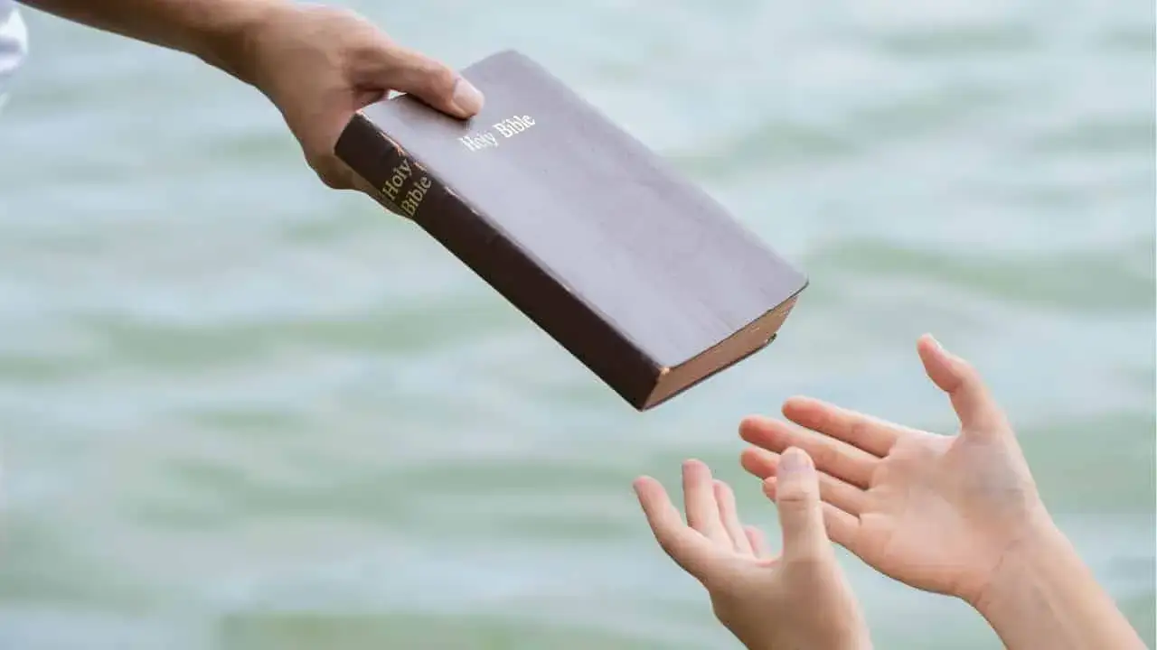 Zdjęcie Jak wywołać ducha modlitwa: skuteczne rytuały i przygotowania