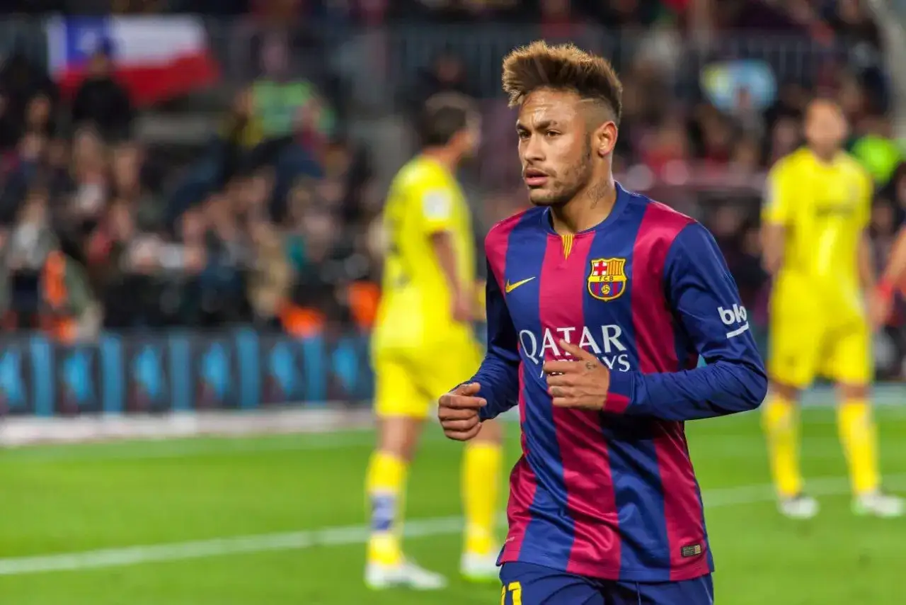 Zdjęcie Neymar wzrost - jak jego wysokość wpływa na karierę sportową?
