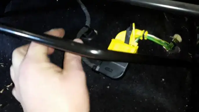 Zdjęcie Szybka naprawa fotela kierowcy Citroen C4 Picasso bez wizyty w warsztacie