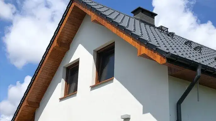 Zdjęcie Podbitka Dachowa: Jakie Są Realne Koszty? Zabezpiecz Swój Dom
