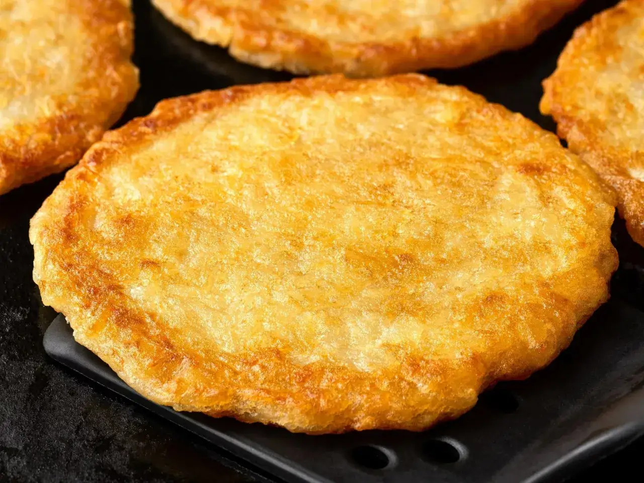 Zdjęcie Jak długo placki ziemniaczane mogą leżeć w lodówce bezpiecznie