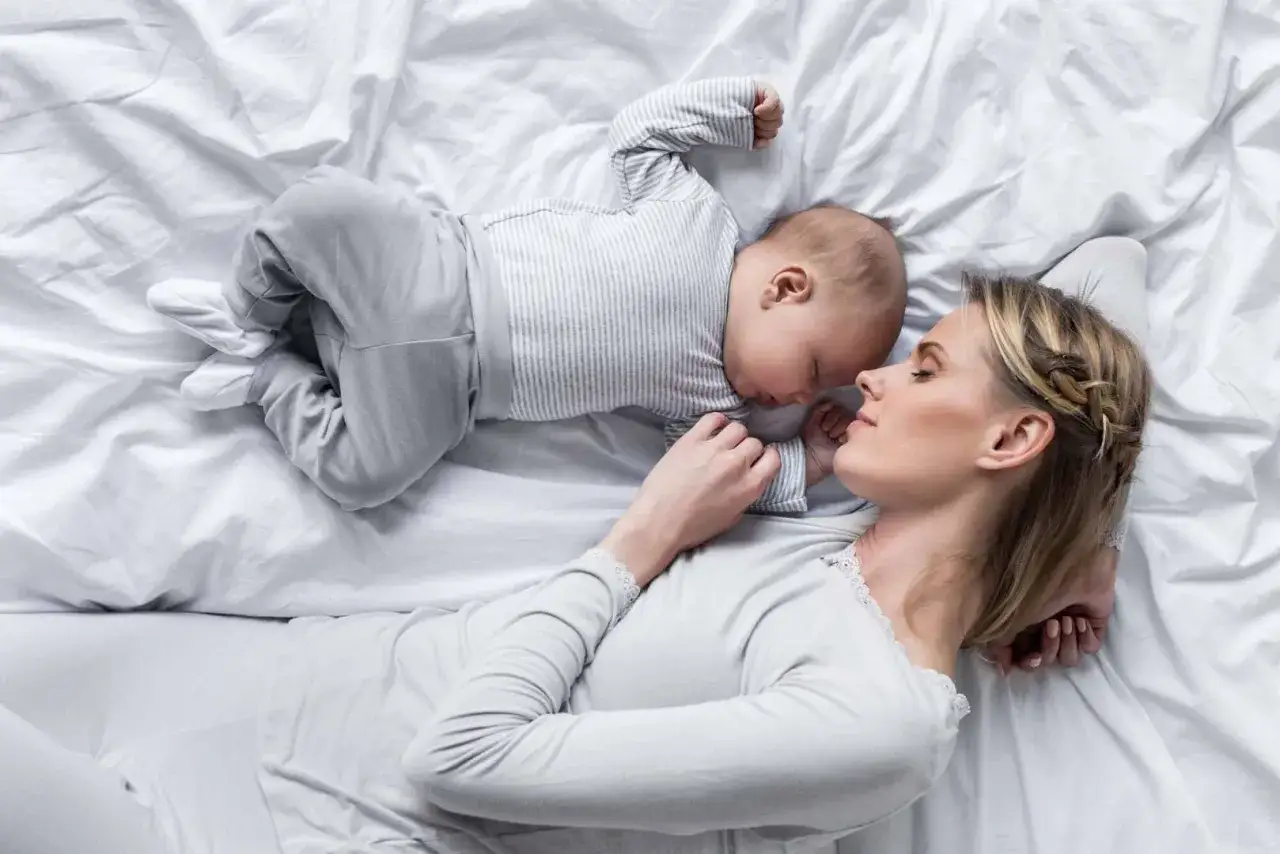 Zdjęcie Stylizacje po porodzie: komfort i elegancja dla świeżo upieczonych mam