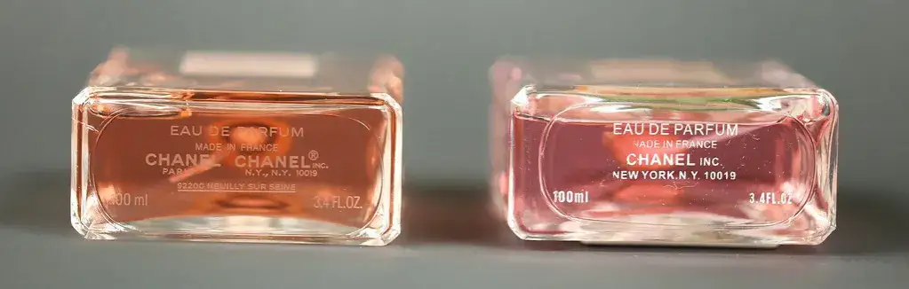 Zdjęcie Jak rozpoznać podr&oacute;bki perfum? Sprawdź sw&oacute;j zapach!