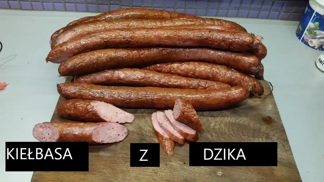 Zdjęcie Przepis na kiełbasę z dzika Rusaka - uniknij trychinozy i gotuj bezpiecznie