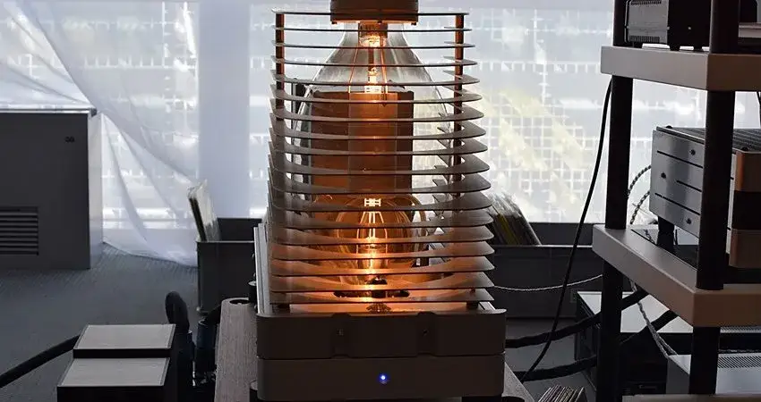 Zdjęcie Kompletny katalog lamp elektronowych: typy, modele i parametry
