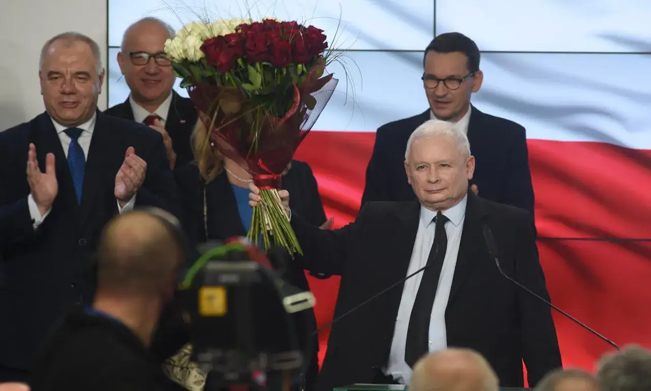 Zdjęcie Jak rządzi PiS? Kontrowersje, reformy i ich wpływ na Polskę