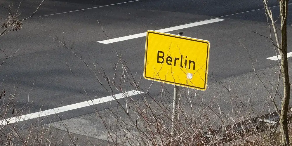 Zdjęcie Jak dojechać do Berlina samochodem - uniknij kar i problemów na drodze