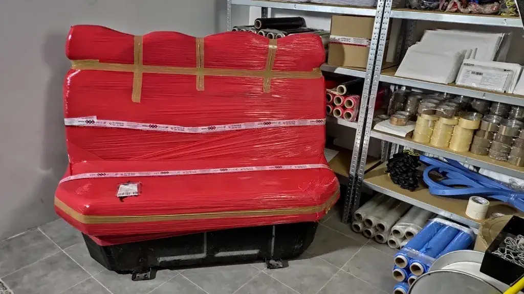 Zdjęcie Jak bezpiecznie wysłać fotele samochodowe bez uszkodzeń i wysokich kosztów