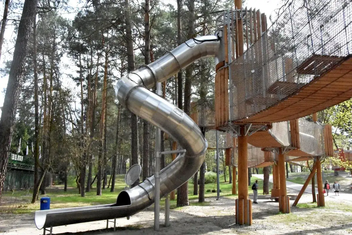 Zdjęcie Park linowy Stalowa Wola - atrakcyjna przygoda dla całej rodziny