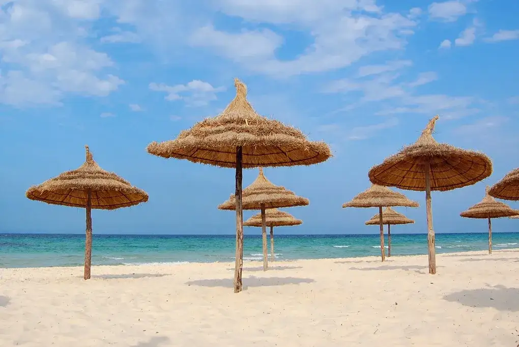 Zdjęcie Gdzie na wakacje do Tunezji? Odkryj najpiękniejsze miejsca i atrakcje