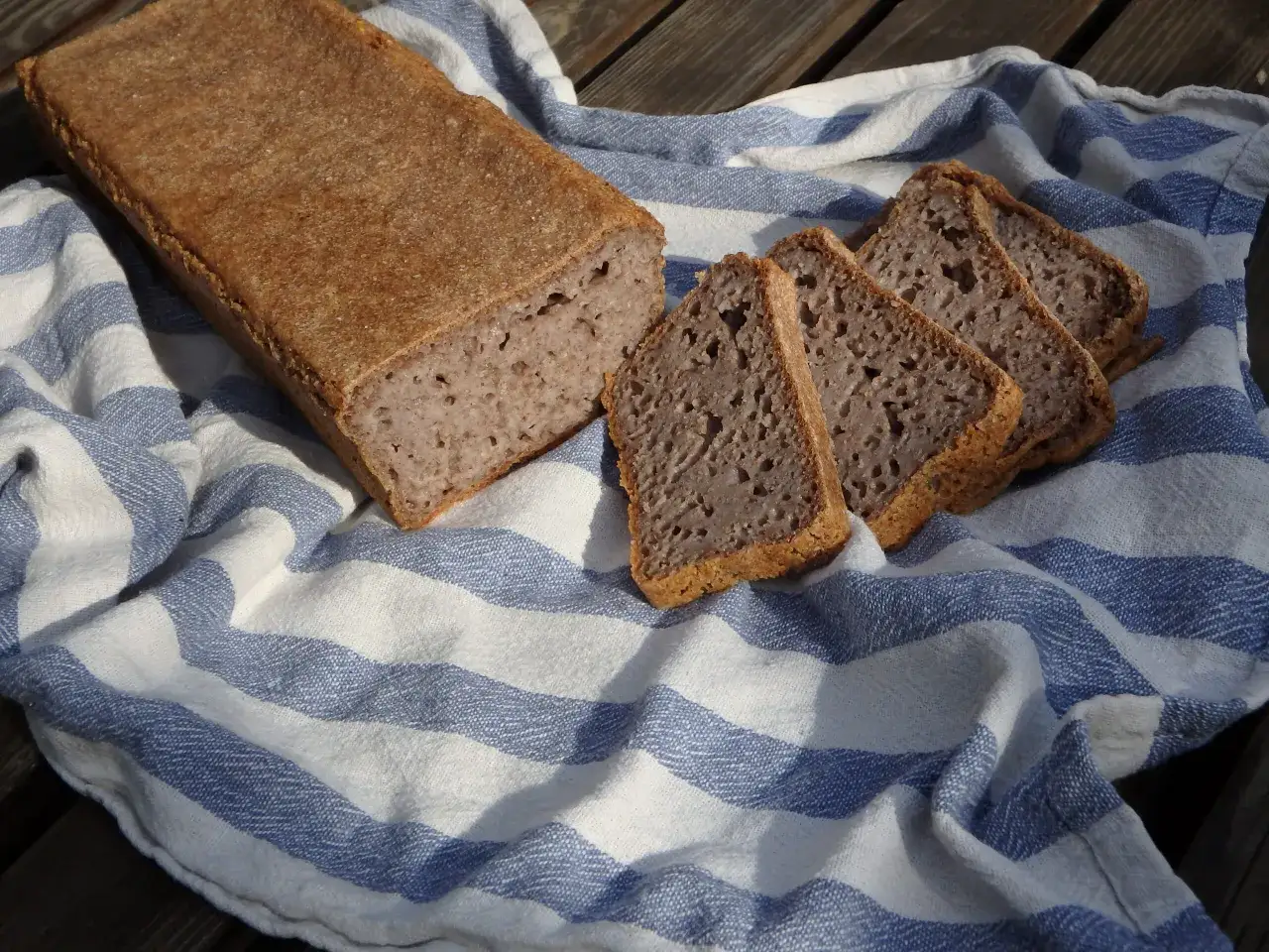 Zdjęcie Przepis na fit chleb gryczany z kaszą