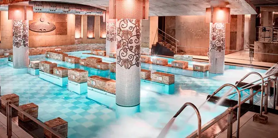 Zdjęcie Balneario La Perla: &iquest;Es el Mejor Oasis de Talasoterapia en San Sebasti&aacute;n?