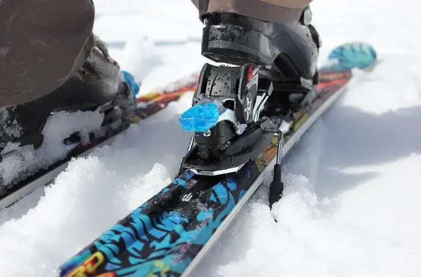 Zdjęcie Jak wybrać idealne buty narciarskie i uniknąć błędów przy zakupie
