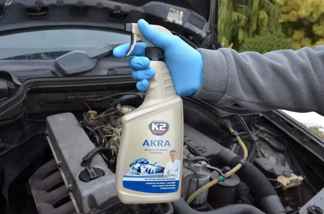 Zdjęcie Jak umyć silnik diesla bez ryzyka uszkodzenia i z zachowaniem bezpieczeństwa