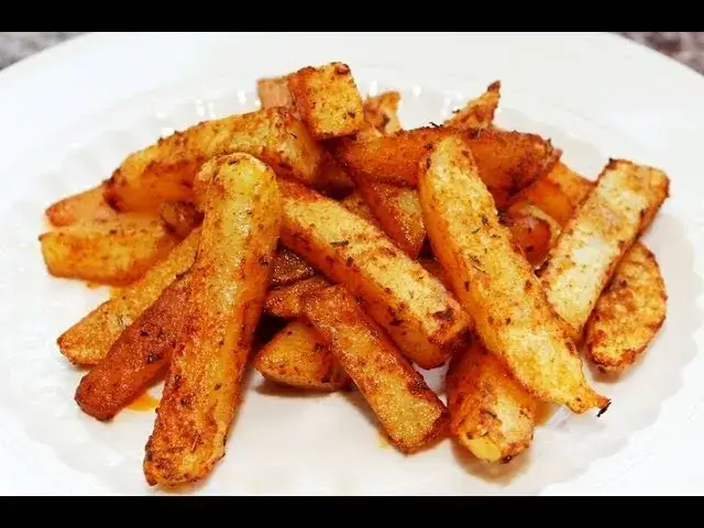 Zdjęcie Jak zrobić frytki, żeby były chrupiące - sprawdzone sposoby na sukces