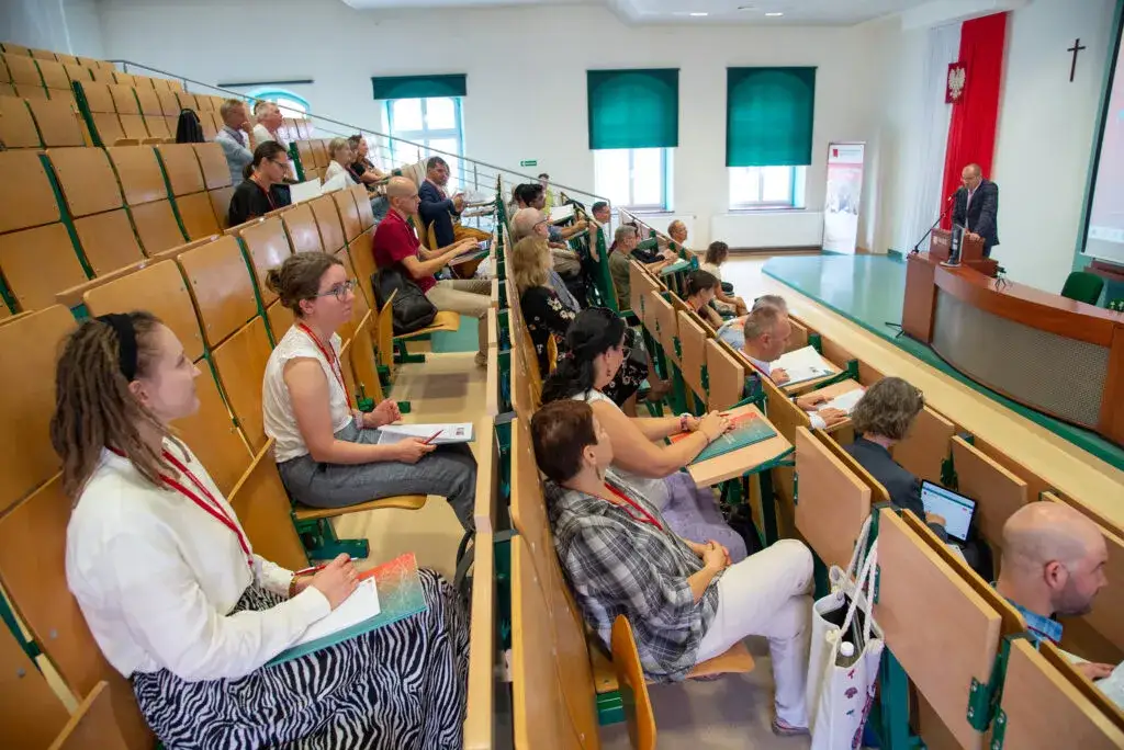 Zdjęcie Językoznawstwo: fascynująca nauka o języku i komunikacji