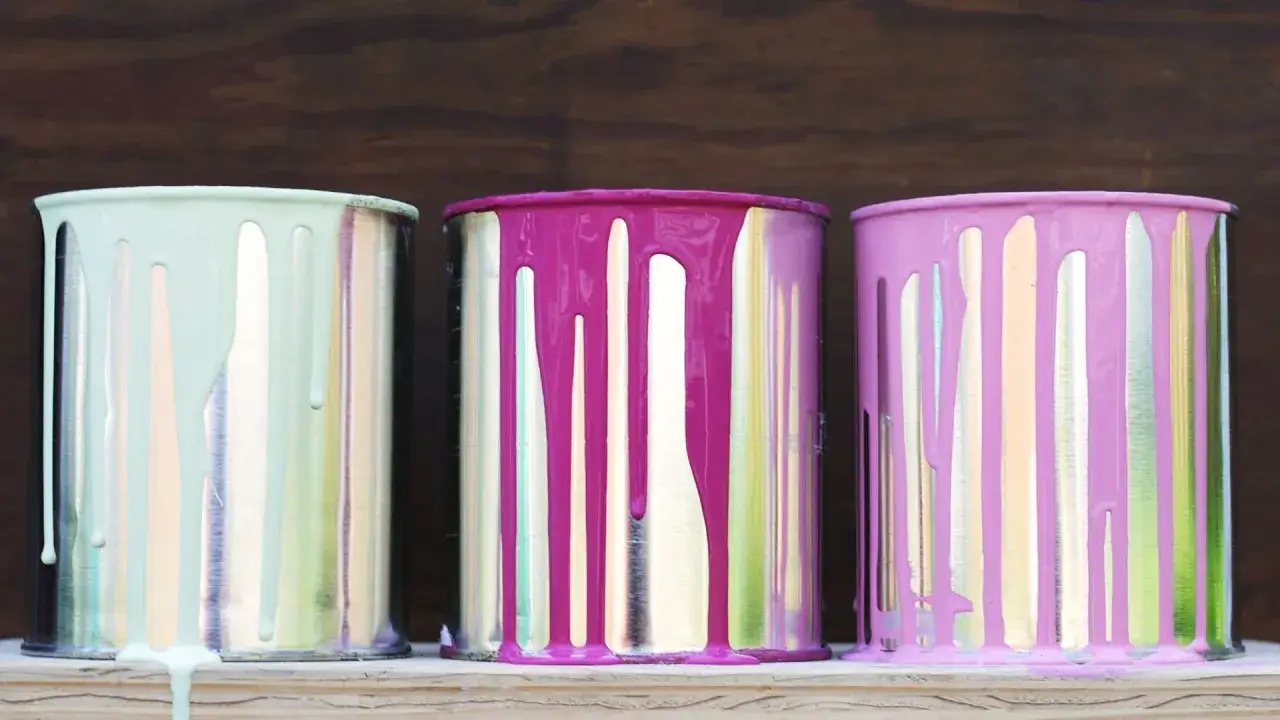 Zdjęcie Gdzie wyrzucić stare farby w Warszawie? Sprawdź najlepsze miejsca