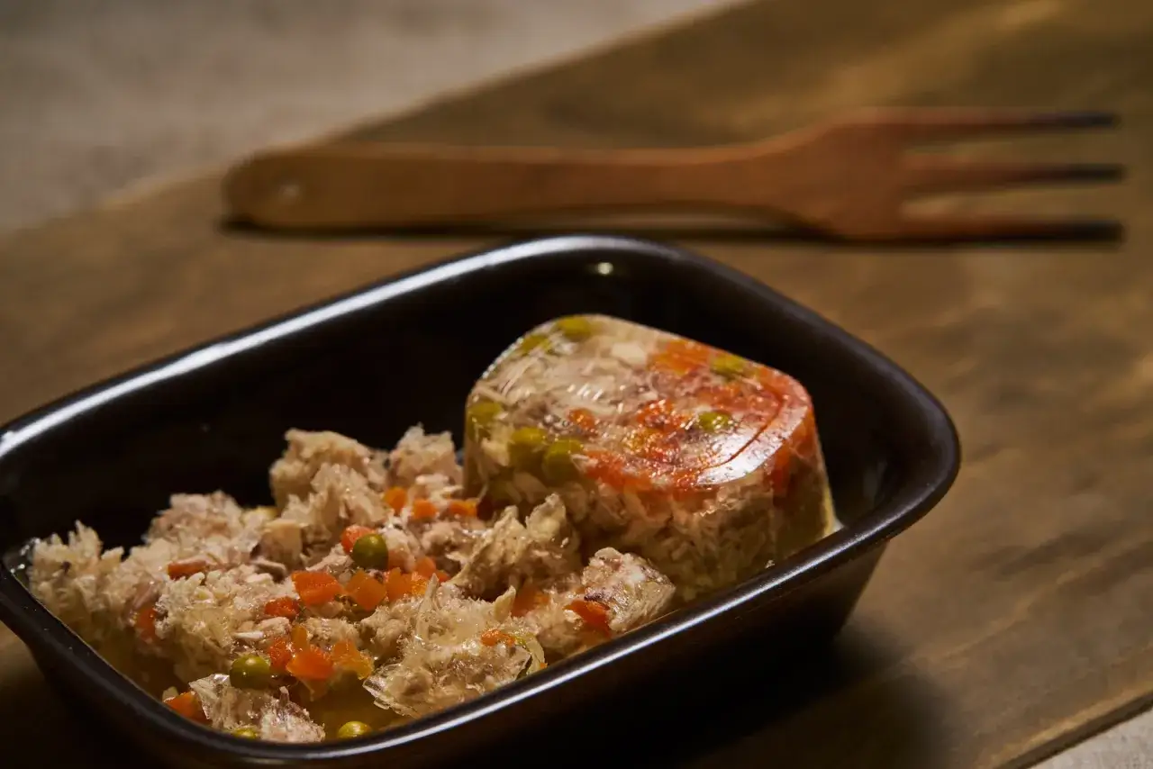 Zdjęcie Ile kalorii ma galaretka z kurczaka? Zaskakujące wartości odżywcze