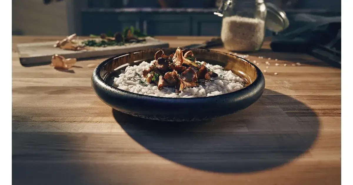 Zdjęcie Z czym podawać risotto grzybowe, aby zachwycić gości i urozmaicić smak