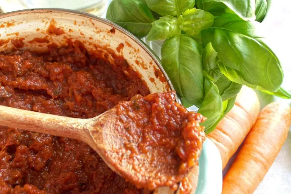 Zdjęcie Najlepszy przepis na włoski sos do spaghetti, który zachwyci smakoszy