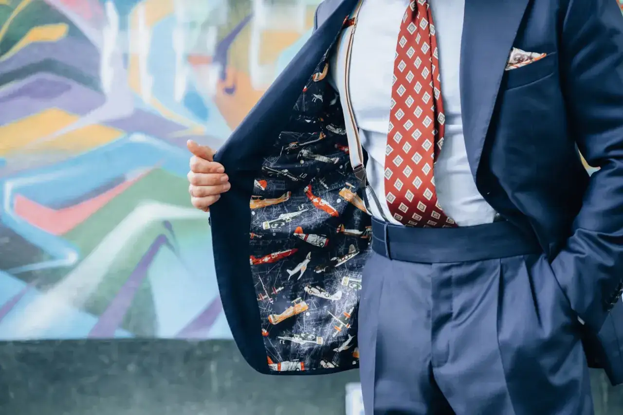 Zdjęcie Gdzie kupić garnitur na wesele? Odkryj najlepsze miejsca i porady