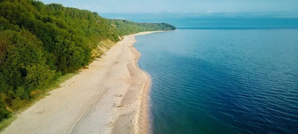 Zdjęcie Temperatura wody w Bałtyku: co musisz wiedzieć przed wyjazdem nad morze