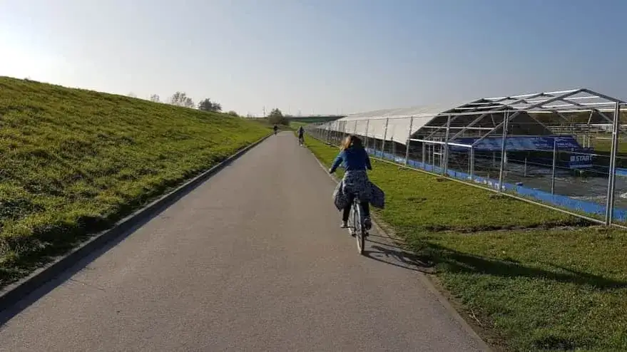 Zdjęcie Trasa rowerowa Kraków Tyniec: Odkryj piękne widoki i atrakcje