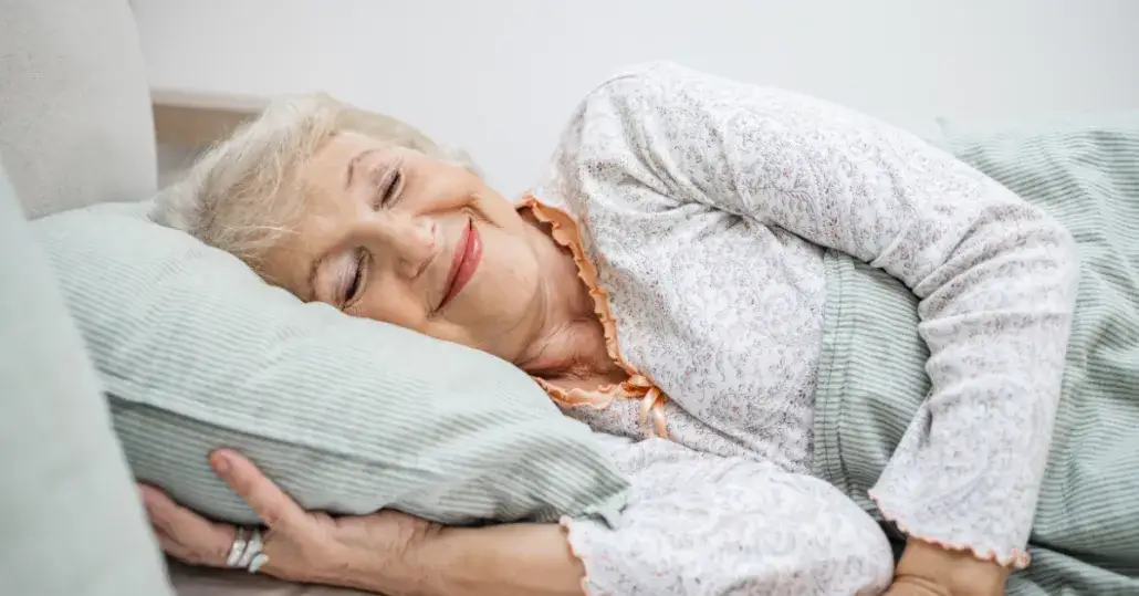 Zdjęcie Co na spanie dla starszej osoby: skuteczne metody na lepszy sen