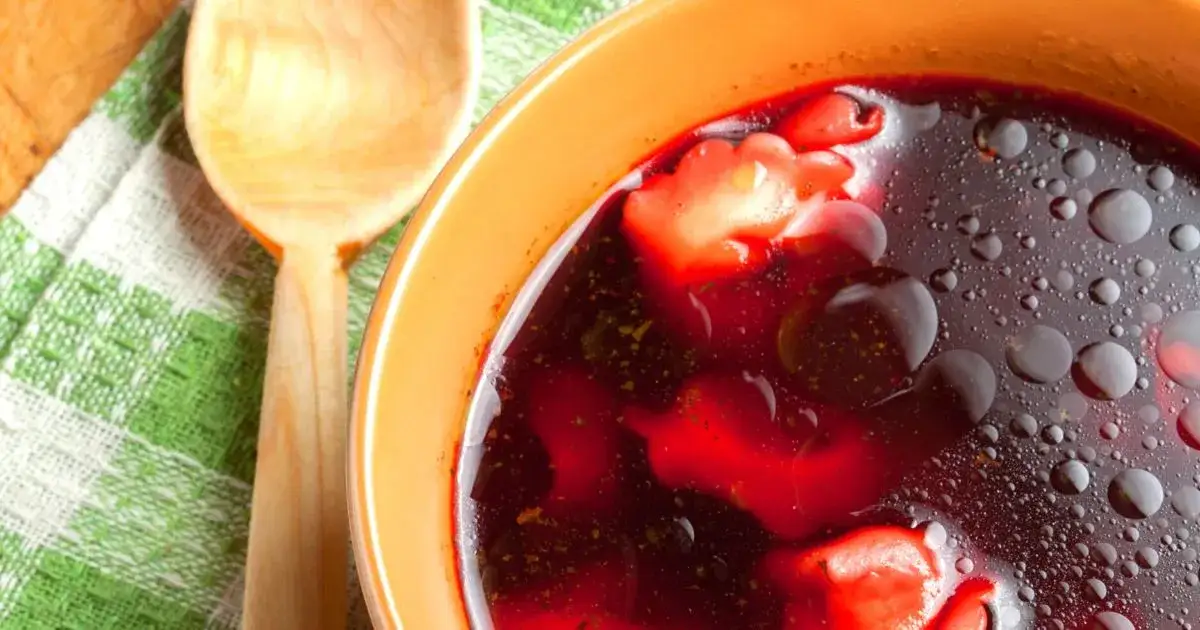 Zdjęcie Jak zrobić barszcz czerwony z butelki w 15 minut bez stresu