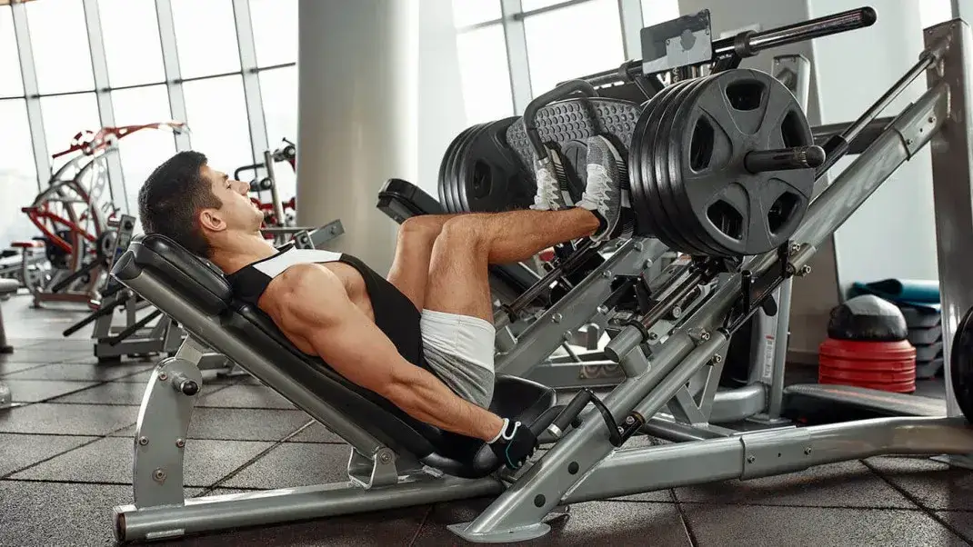 Zdjęcie Trening oporowy co to? Poznaj zasady i korzyści tej metody