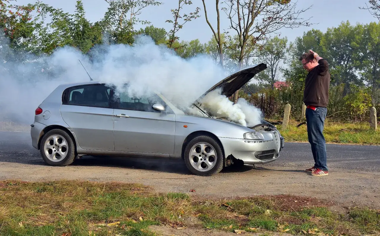 Zdjęcie Objawy zatarcia silnika diesla, które mogą zrujnować Twój silnik