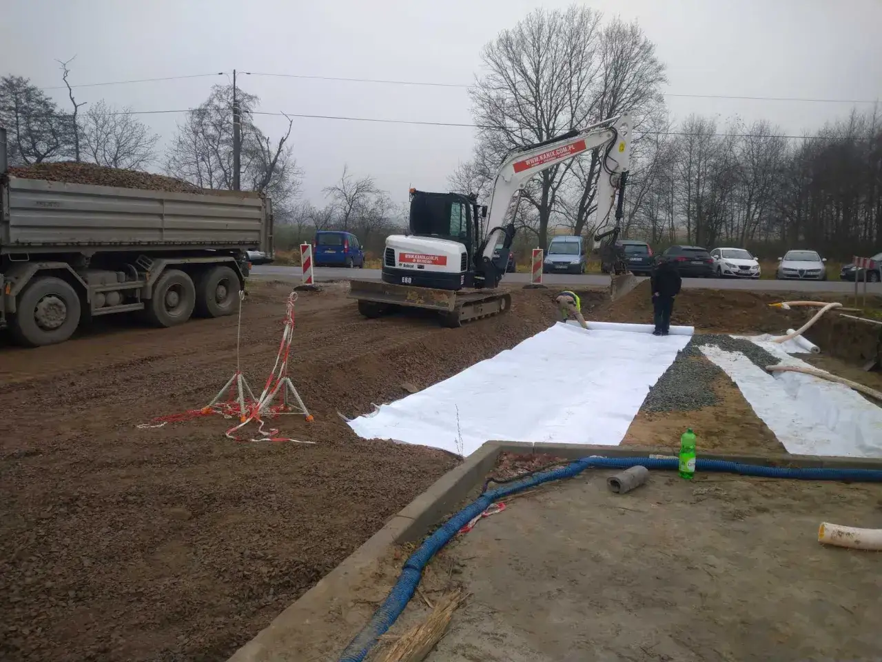 Zdjęcie Koszt budowy drogi dojazdowej. Ile zapłacisz za własny zjazd?